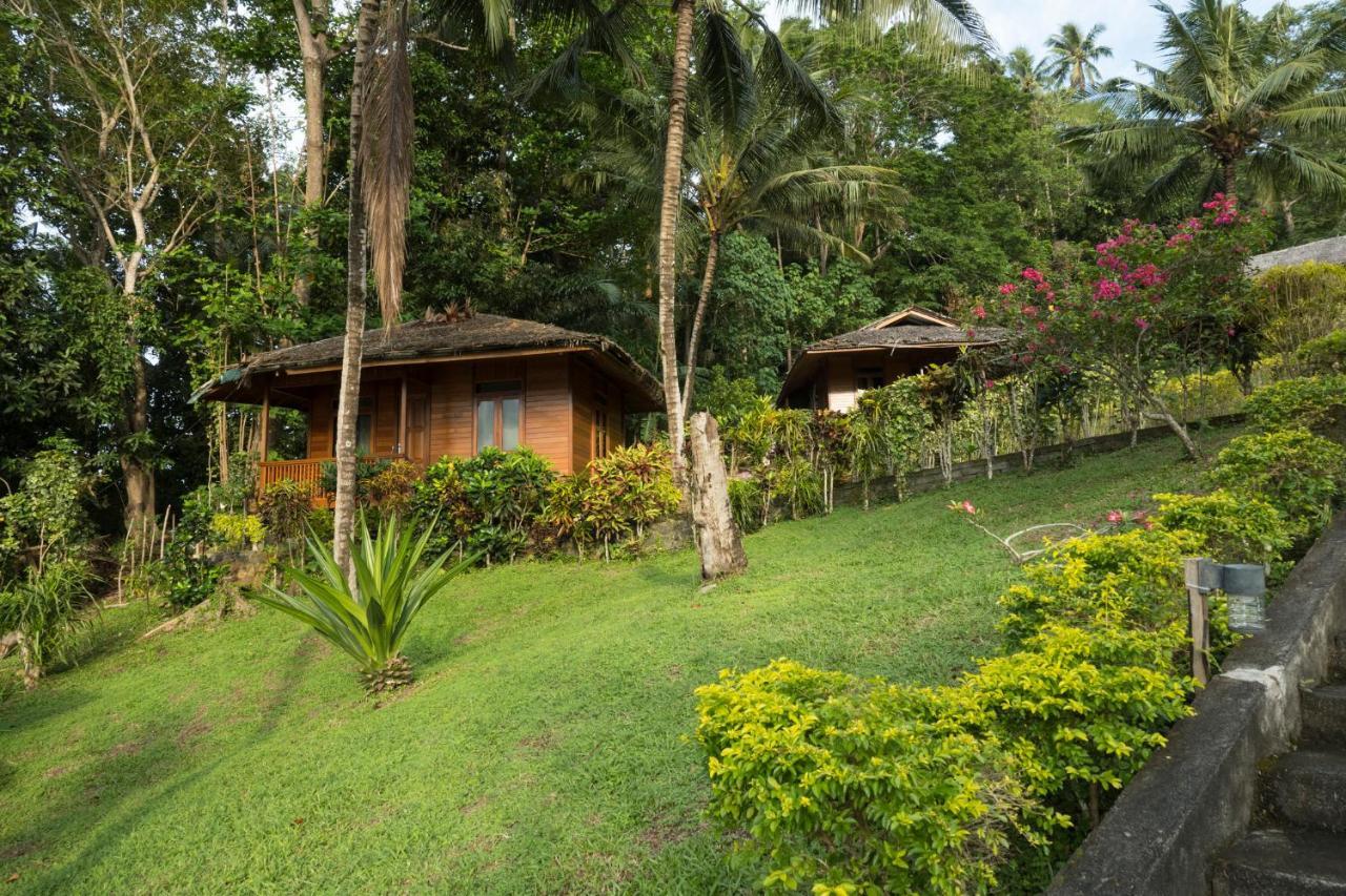 K2 Lembeh Dive Resort Bitung Luaran gambar
